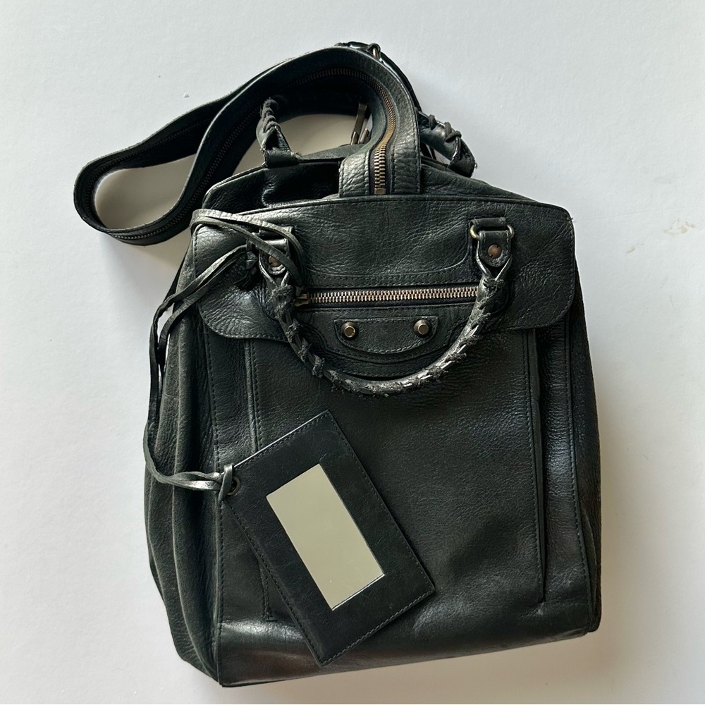 Balenciaga 2-way Bag (hobo bag & backpack style) Authentic & Soft Leather